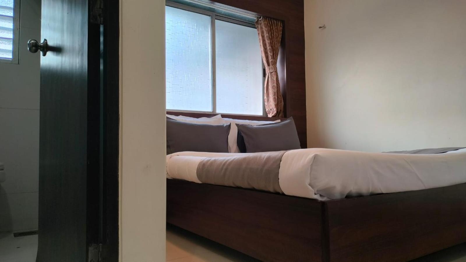 Hotel Sai Nidhi Executive-Mindspace Airoli Navi Mumbai Exterior foto